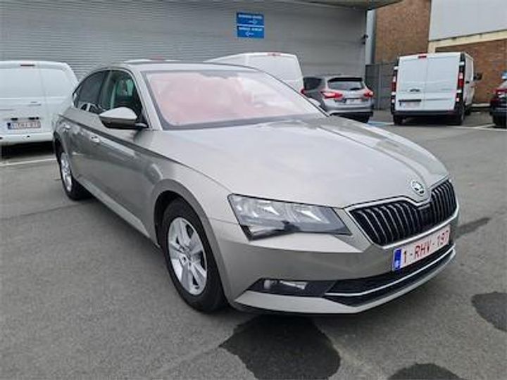 Photo 2 VIN: TMBAG7NP7H7043249 - SKODA SUPERB 