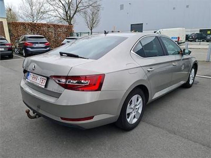 Photo 4 VIN: TMBAG7NP7H7043249 - SKODA SUPERB 