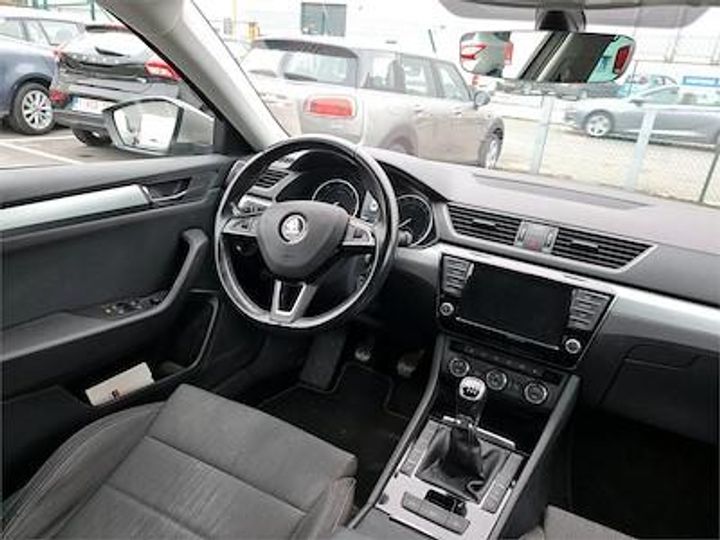 Photo 9 VIN: TMBAG7NP7H7043249 - SKODA SUPERB 