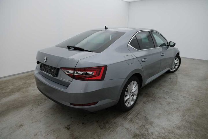 Photo 2 VIN: TMBAG7NP8H7007764 - SKODA SUPERB 