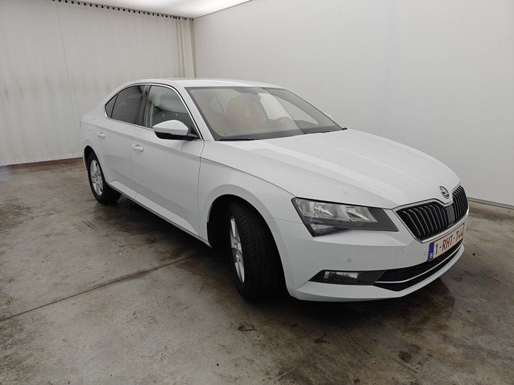 Photo 7 VIN: TMBAG7NP8H7039100 - SKODA SUPERB 