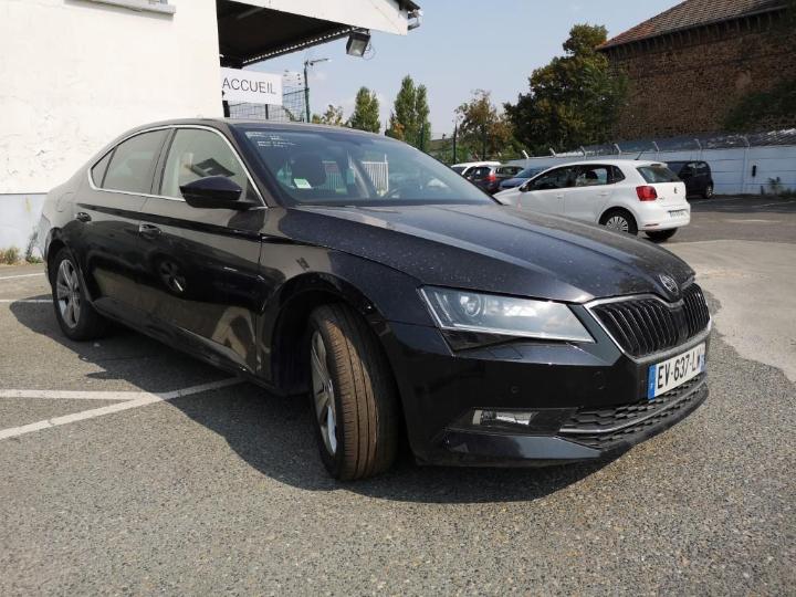 Photo 6 VIN: TMBAG7NP8J7535049 - SKODA SUPERB 