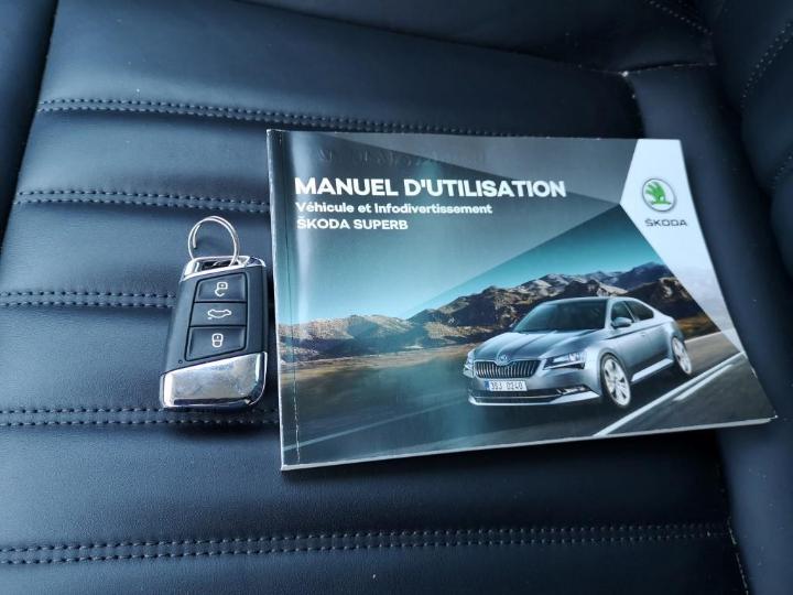 Photo 19 VIN: TMBAG7NP8J7610512 - SKODA SUPERB 