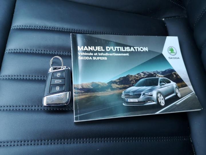 Photo 2 VIN: TMBAG7NP8J7610512 - SKODA SUPERB 