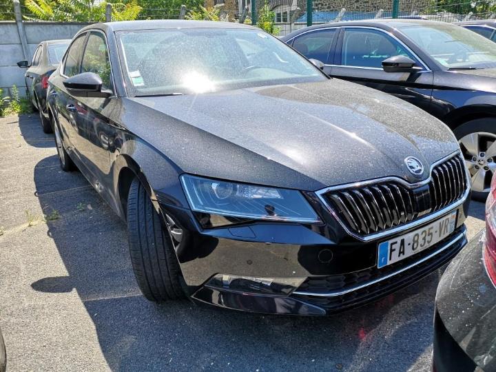 Photo 6 VIN: TMBAG7NP8J7610512 - SKODA SUPERB 