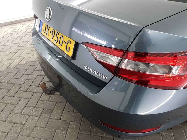 Photo 19 VIN: TMBAG7NPXH7012142 - SKODA SUPERB 