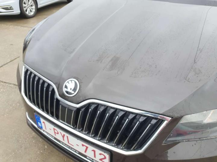 Photo 4 VIN: TMBAG7NPXH7033797 - SKODA SUPERB 