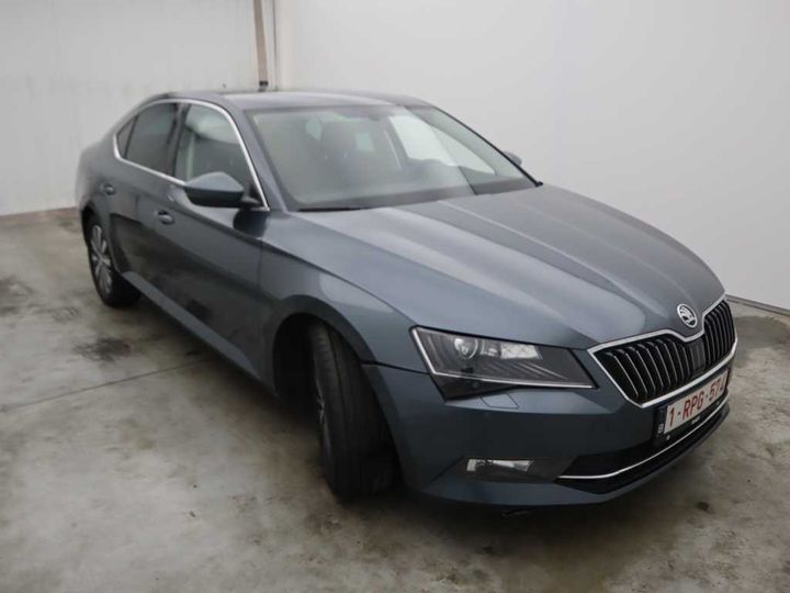 Photo 8 VIN: TMBAG7NPXH7525052 - SKODA SUPERB 