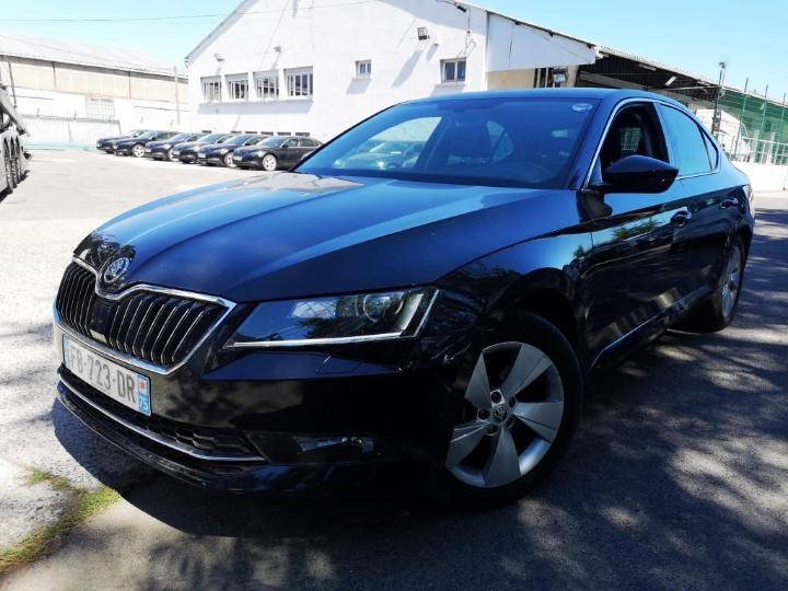 Photo 1 VIN: TMBAG7NPXJ7611144 - SKODA SUPERB 