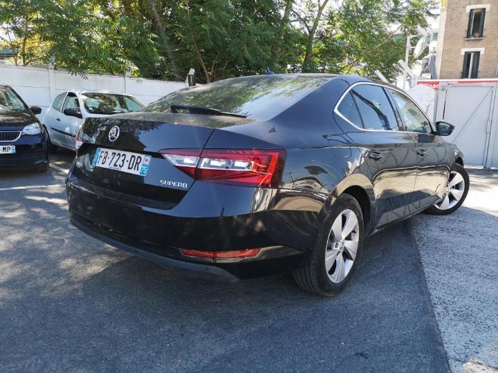 Photo 15 VIN: TMBAG7NPXJ7611144 - SKODA SUPERB 