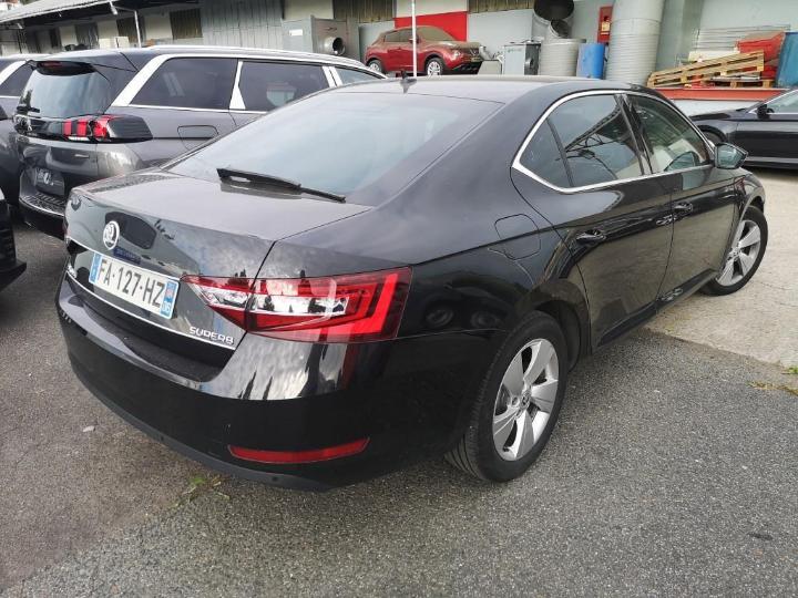 Photo 12 VIN: TMBAG7NPXJ7611399 - SKODA SUPERB 