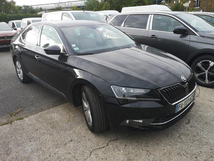 Photo 3 VIN: TMBAG7NPXJ7611399 - SKODA SUPERB 