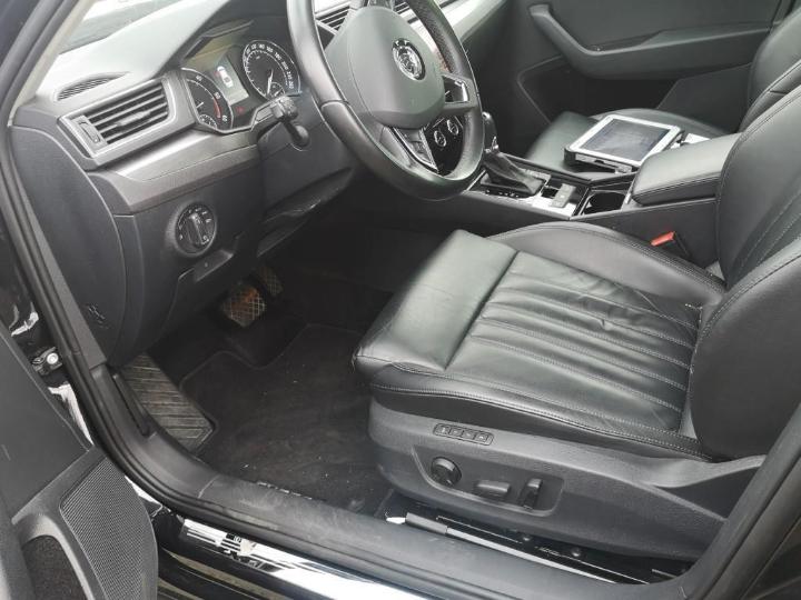 Photo 4 VIN: TMBAG7NPXJ7611399 - SKODA SUPERB 