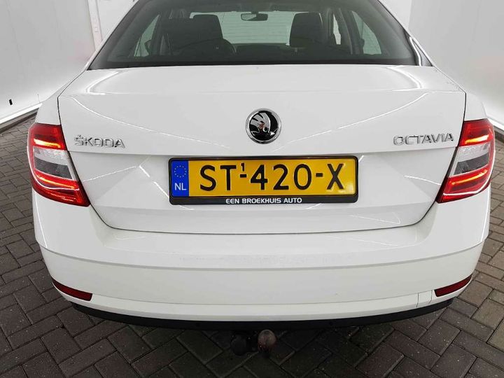 Photo 12 VIN: TMBAG9NE0J0327864 - SKODA OCTAVIA 