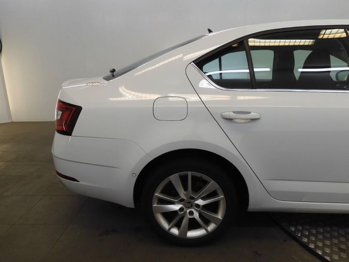 Photo 18 VIN: TMBAG9NE2J0094991 - SKODA OCTAVIA 