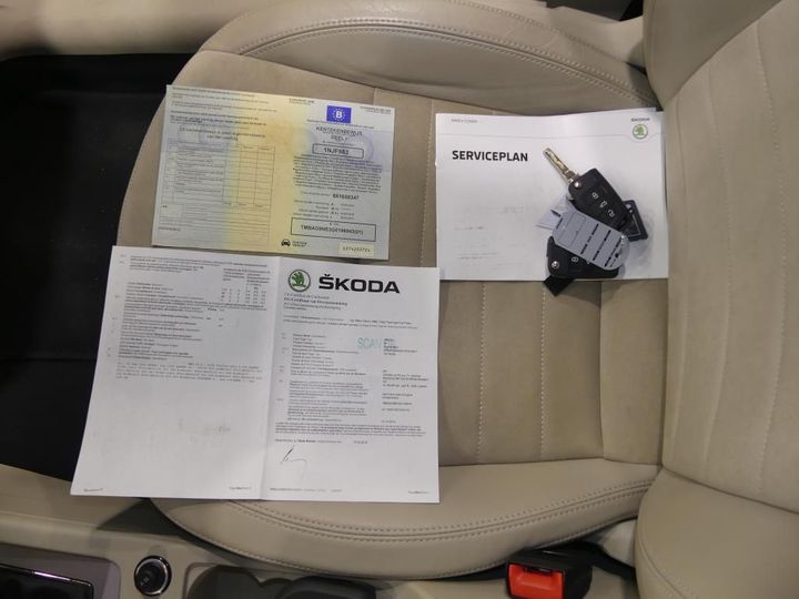 Photo 9 VIN: TMBAG9NE3G0196843 - SKODA OCTAVIA 