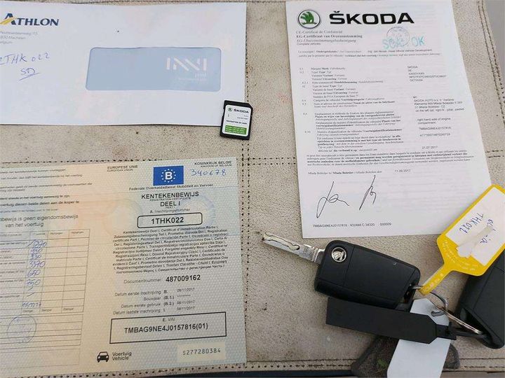 Photo 11 VIN: TMBAG9NE4J0157816 - SKODA OCTAVIA 