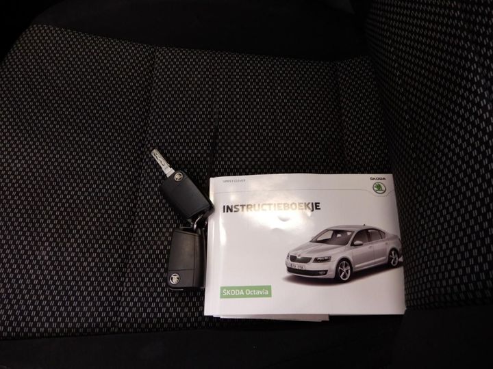 Photo 13 VIN: TMBAG9NE5H0006705 - SKODA OCTAVIA 