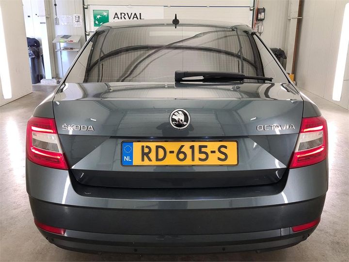 Photo 12 VIN: TMBAG9NE5J0177895 - SKODA OCTAVIA 