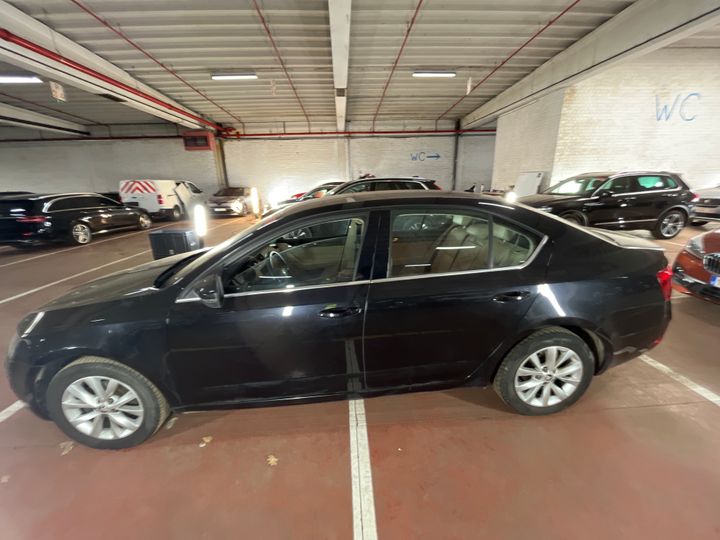 Photo 2 VIN: TMBAG9NE5J0301924 - SKODA OCTAVIA 