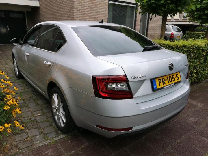 Photo 4 VIN: TMBAG9NE6J0031005 - SKODA OCTAVIA 