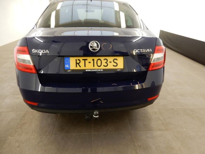 Photo 15 VIN: TMBAG9NE6J0254709 - SKODA OCTAVIA 