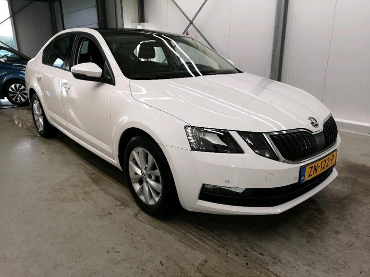 Photo 2 VIN: TMBAG9NE6K0225454 - SKODA OCTAVIA 