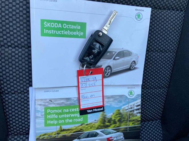 Photo 17 VIN: TMBAG9NE7F0058219 - SKODA OCTAVIA 