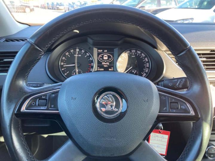 Photo 9 VIN: TMBAG9NE7F0058219 - SKODA OCTAVIA 