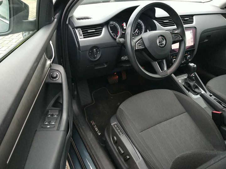 Photo 17 VIN: TMBAG9NE7J0029960 - SKODA OCTAVIA 