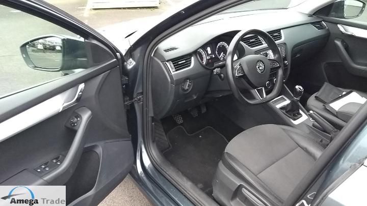 Photo 10 VIN: TMBAG9NE8J0172514 - SKODA OCTAVIA 