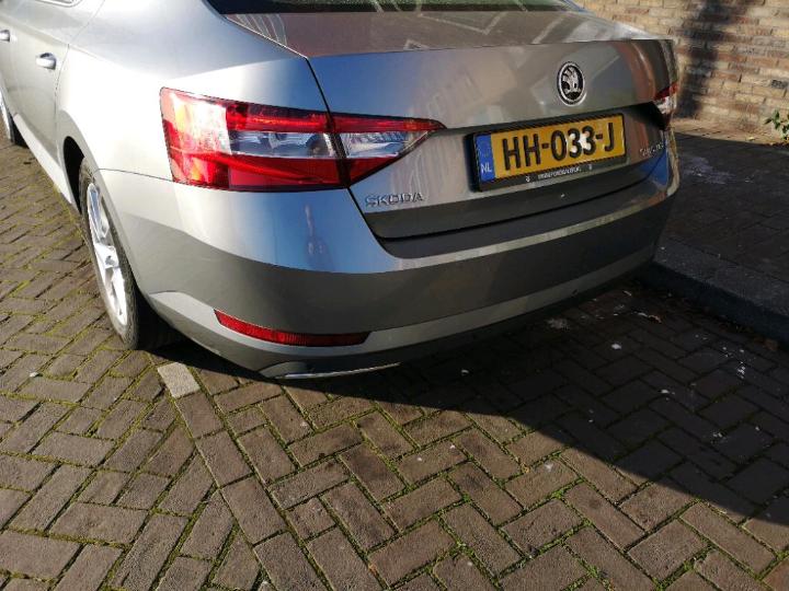 Photo 17 VIN: TMBAG9NP0G7029901 - SKODA SUPERB 