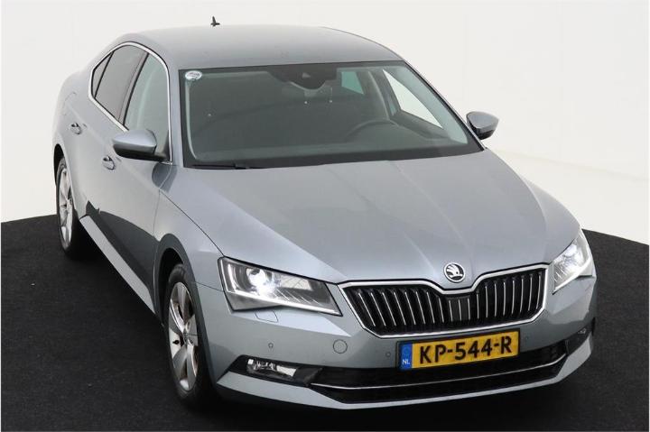 Photo 2 VIN: TMBAG9NP0H7506666 - SKODA SUPERB 