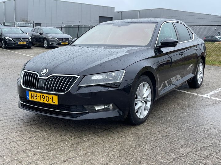 Photo 1 VIN: TMBAG9NP0H7531163 - SKODA SUPERB 