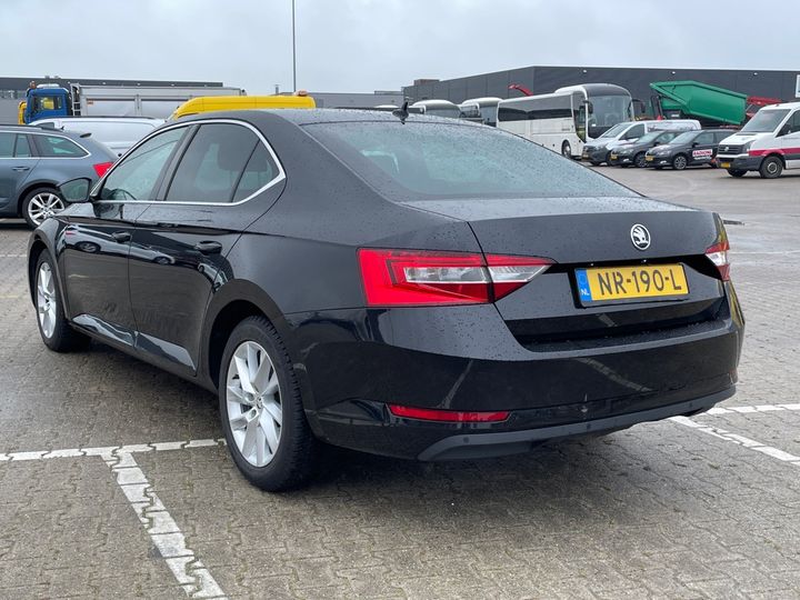 Photo 4 VIN: TMBAG9NP0H7531163 - SKODA SUPERB 