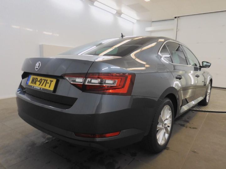 Photo 2 VIN: TMBAG9NP0H7536525 - SKODA SUPERB 