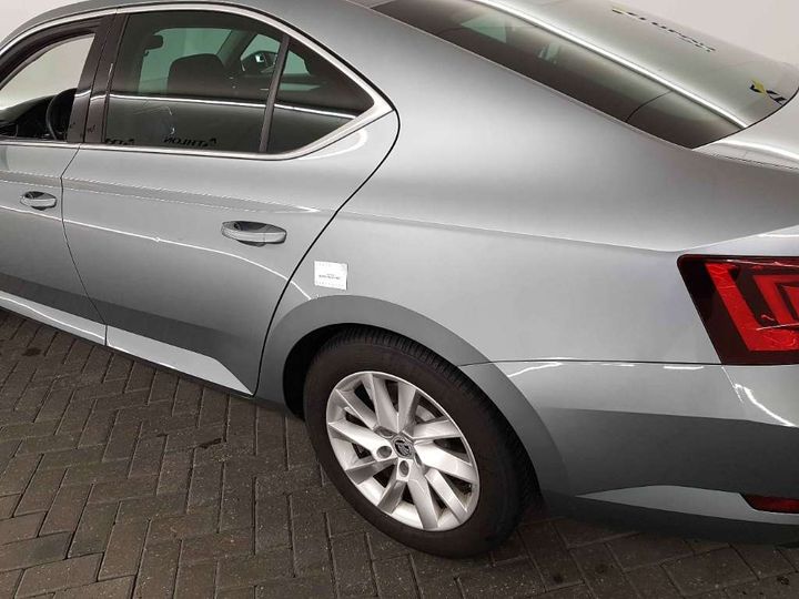 Photo 21 VIN: TMBAG9NP0J7505118 - SKODA SUPERB 