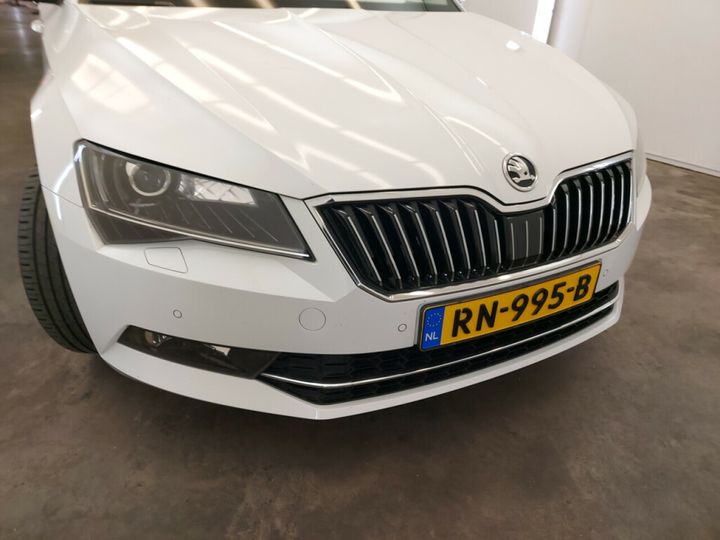 Photo 10 VIN: TMBAG9NP0J7507175 - SKODA SUPERB 