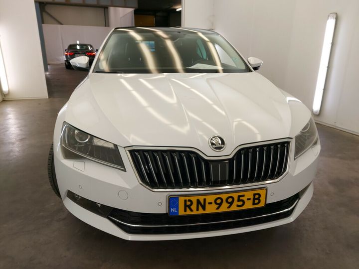 Photo 4 VIN: TMBAG9NP0J7507175 - SKODA SUPERB 