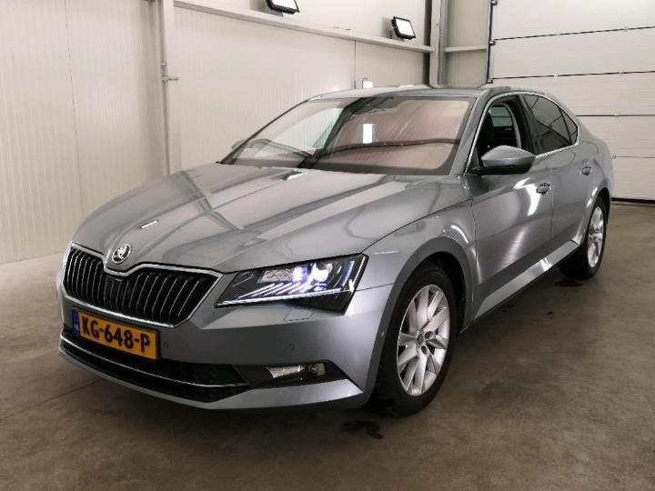 Photo 1 VIN: TMBAG9NP1H7020982 - SKODA SUPERB 