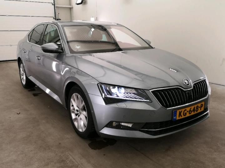 Photo 16 VIN: TMBAG9NP1H7020982 - SKODA SUPERB 