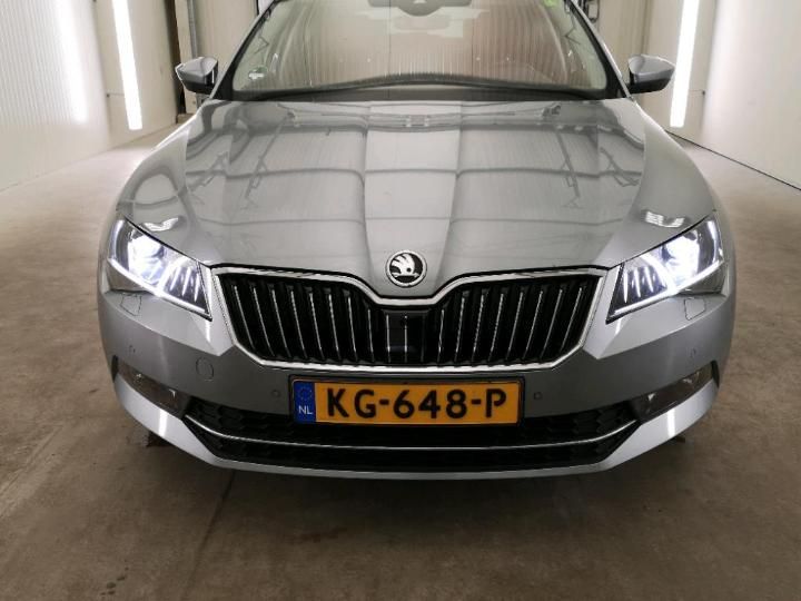 Photo 5 VIN: TMBAG9NP1H7020982 - SKODA SUPERB 