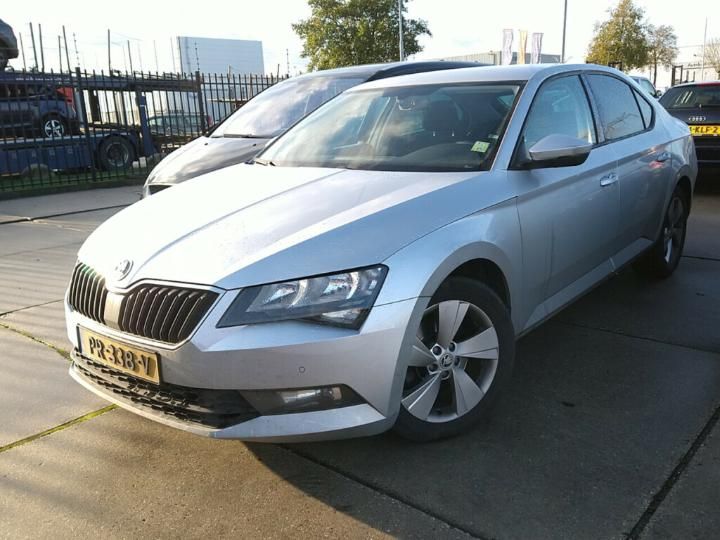 Photo 0 VIN: TMBAG9NP1J7515415 - SKODA SUPERB 