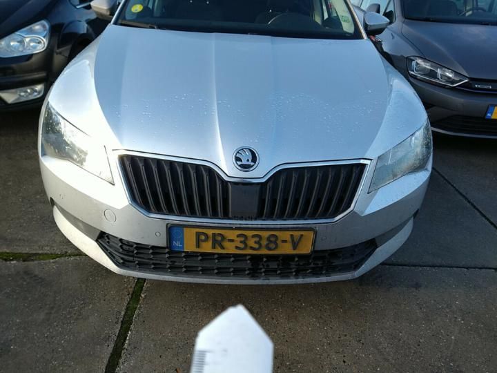 Photo 4 VIN: TMBAG9NP1J7515415 - SKODA SUPERB 