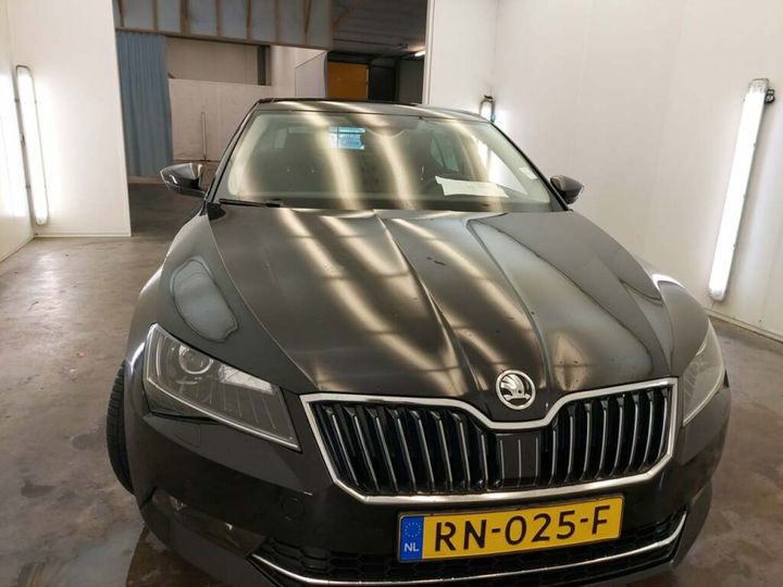 Photo 7 VIN: TMBAG9NP1J7549953 - SKODA SUPERB 