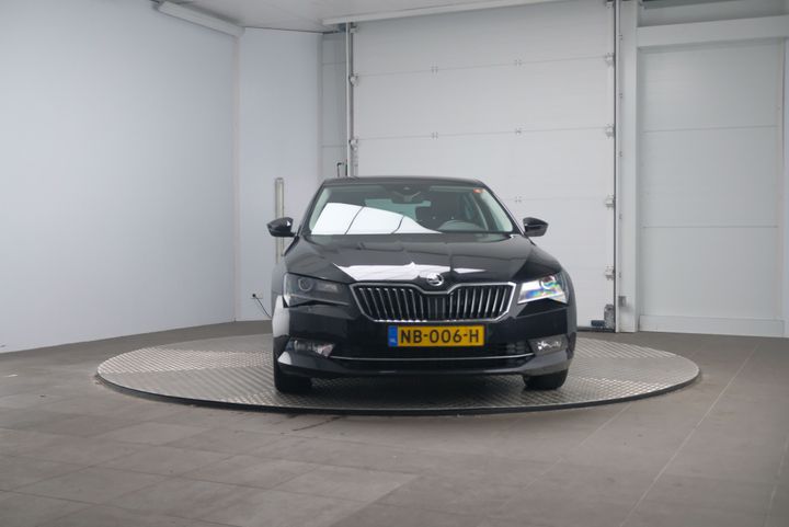 Photo 6 VIN: TMBAG9NP2H7033241 - SKODA SUPERB 