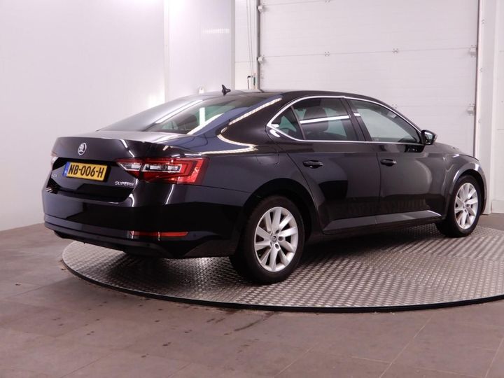 Photo 8 VIN: TMBAG9NP2H7033241 - SKODA SUPERB 