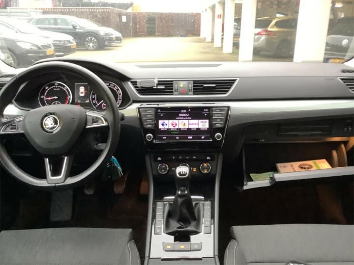 Photo 3 VIN: TMBAG9NP2H7507849 - SKODA SUPERB 