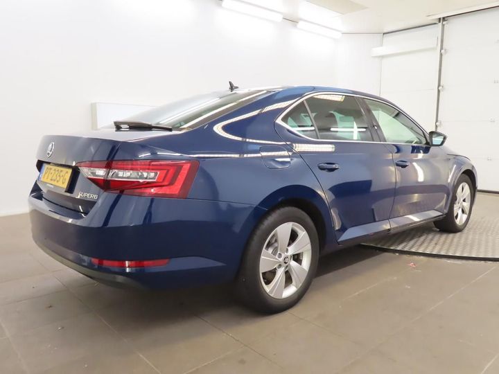 Photo 2 VIN: TMBAG9NP2J7520221 - SKODA SUPERB 