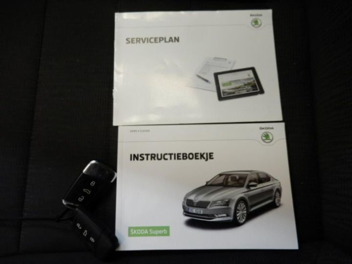 Photo 10 VIN: TMBAG9NP3H7010891 - SKODA SUPERB 